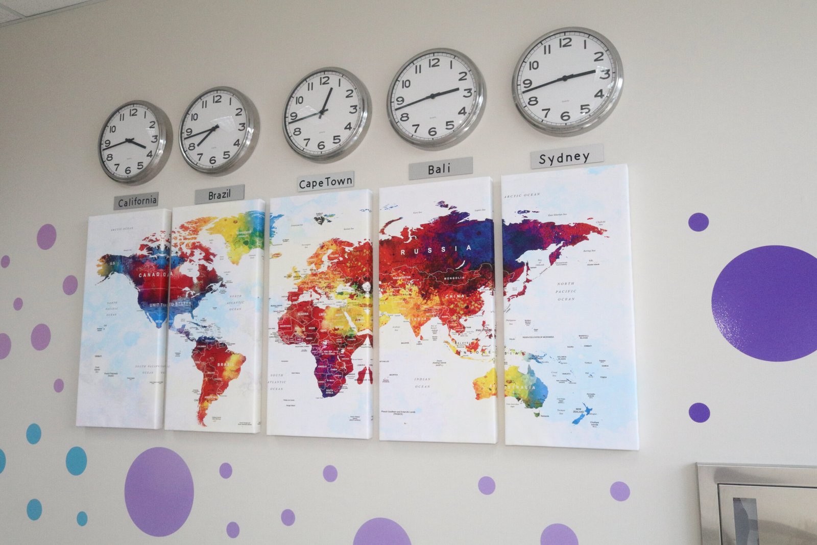 How to Handle Time Zone Differences in Remote Teams