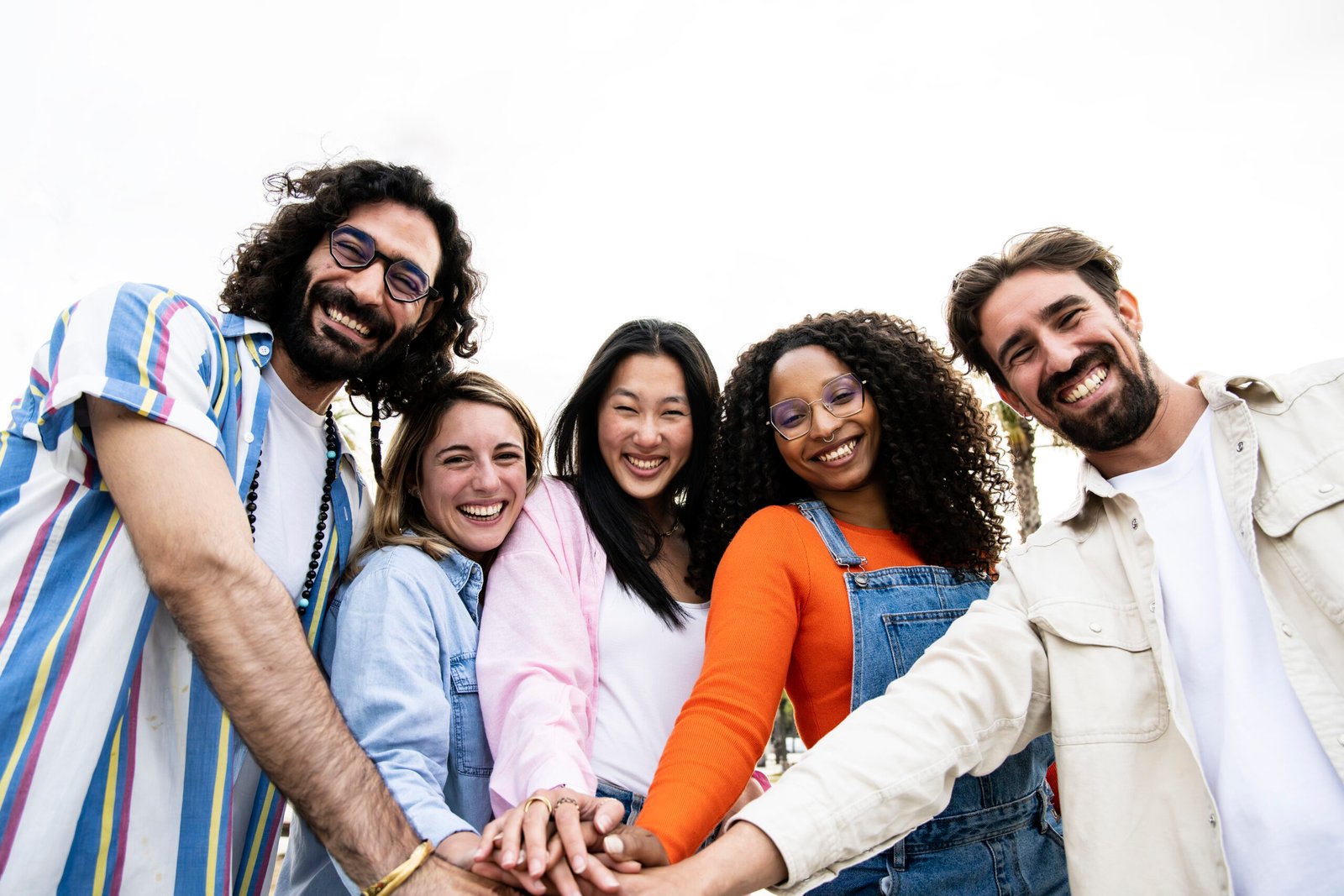 Cultural Diversity in Remote Teams: Benefits and Challenges