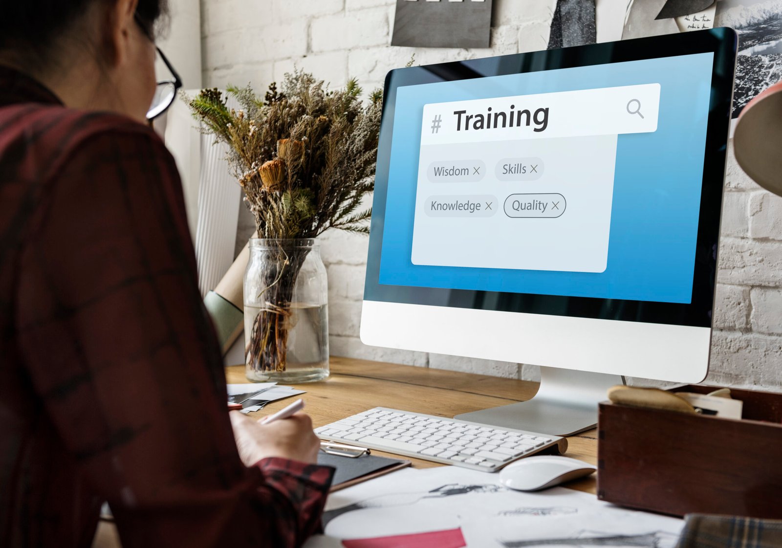 How to Set Up Virtual Training Programs for Employees
